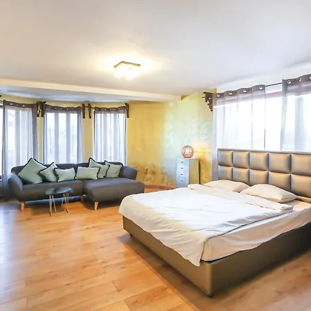 Гостьовий будинок Transilvania Mansion Брашов