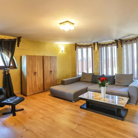 Transilvania Mansion