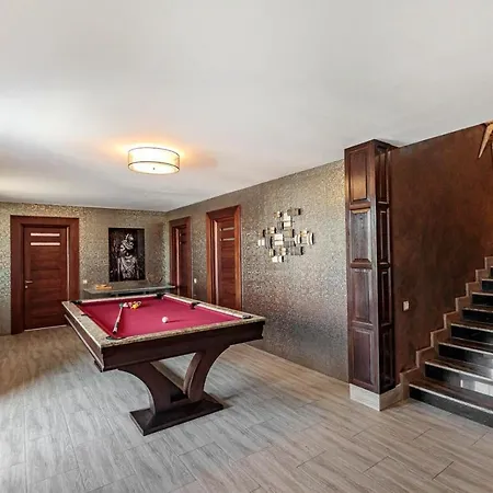 Гостьовий будинок Transilvania Mansion