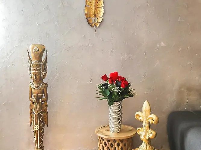 Transilvania Mansion *