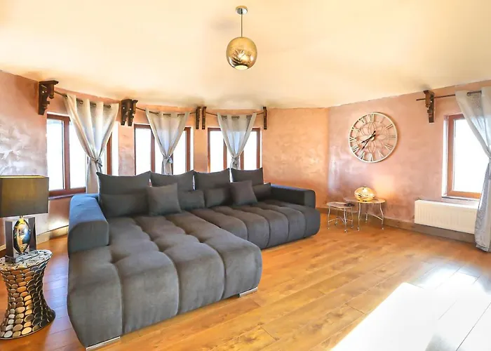 Transilvania Mansion