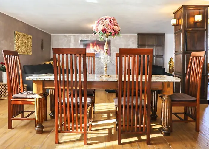 ゲストハウス Transilvania Mansion